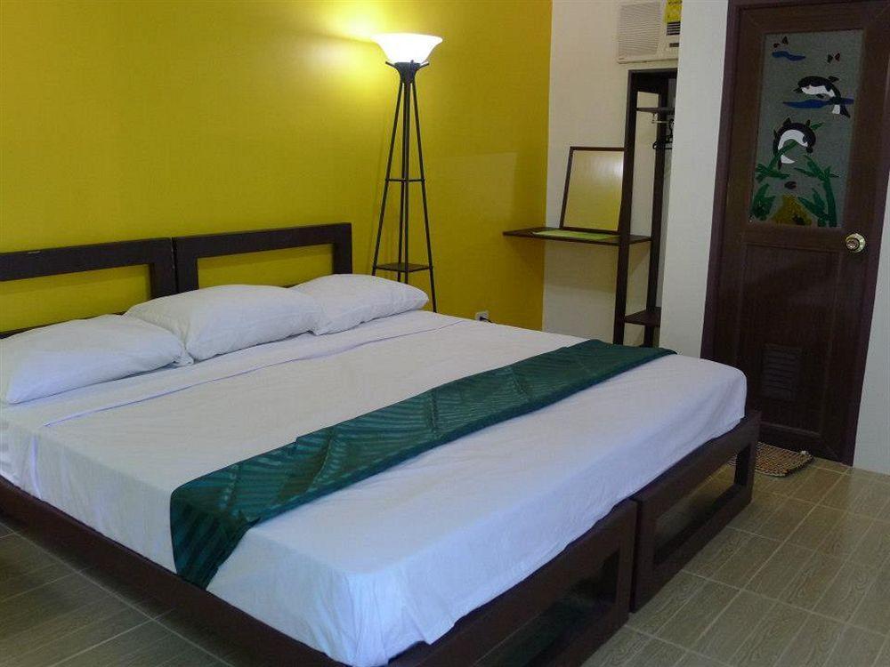 By The Bay, Jacana Bed & Breakfast Puerto Princesa Ngoại thất bức ảnh