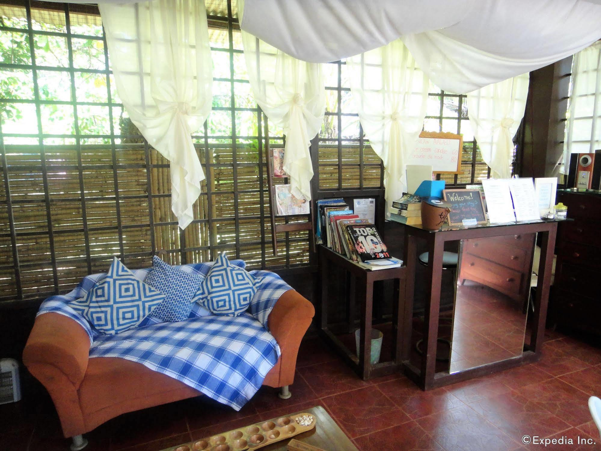 By The Bay, Jacana Bed & Breakfast Puerto Princesa Ngoại thất bức ảnh