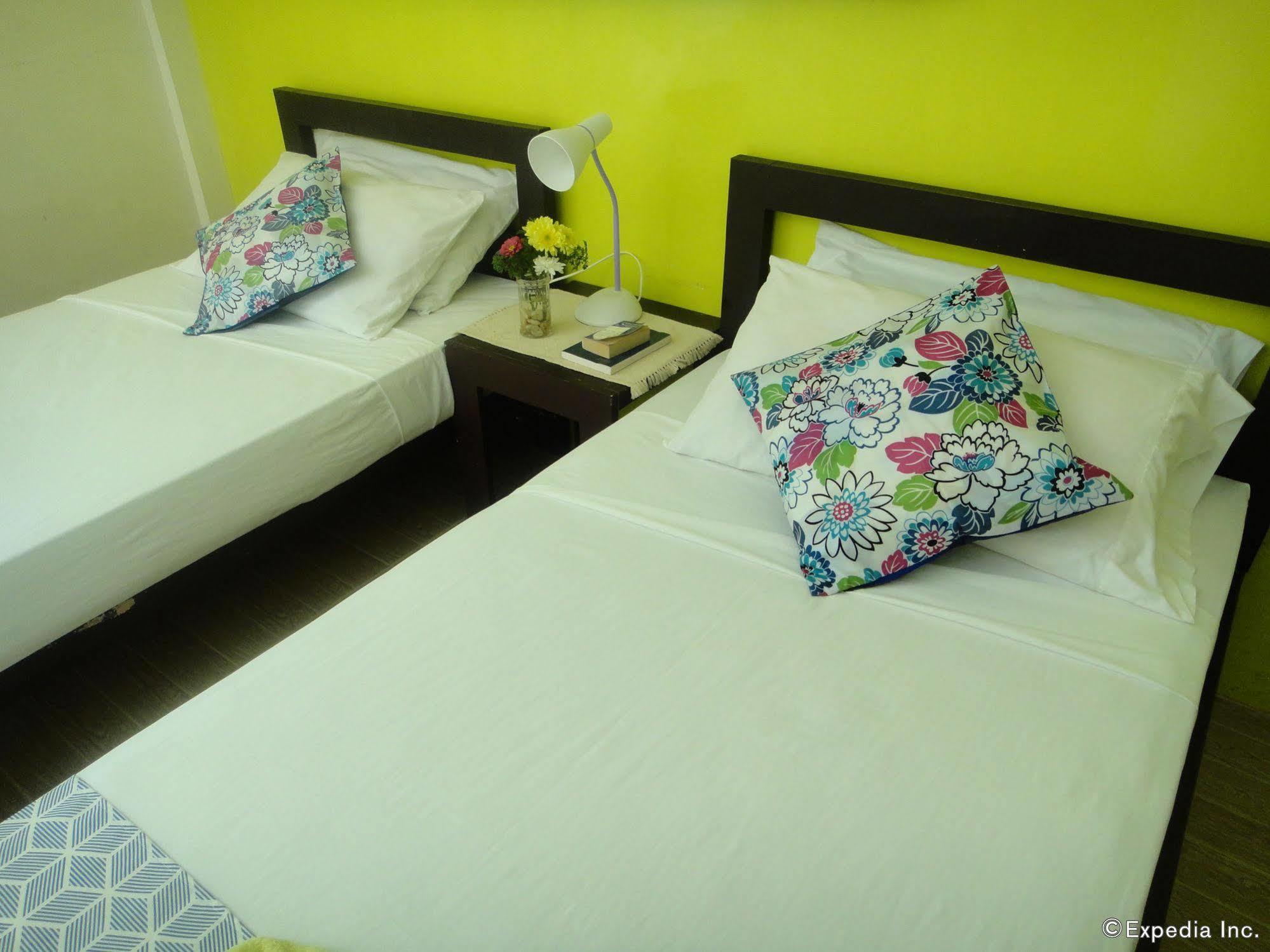By The Bay, Jacana Bed & Breakfast Puerto Princesa Ngoại thất bức ảnh