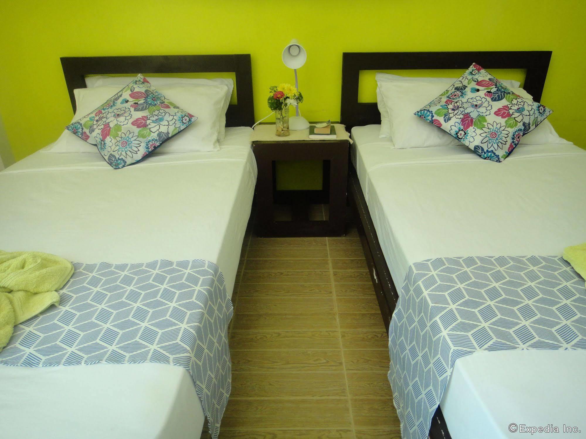 By The Bay, Jacana Bed & Breakfast Puerto Princesa Ngoại thất bức ảnh