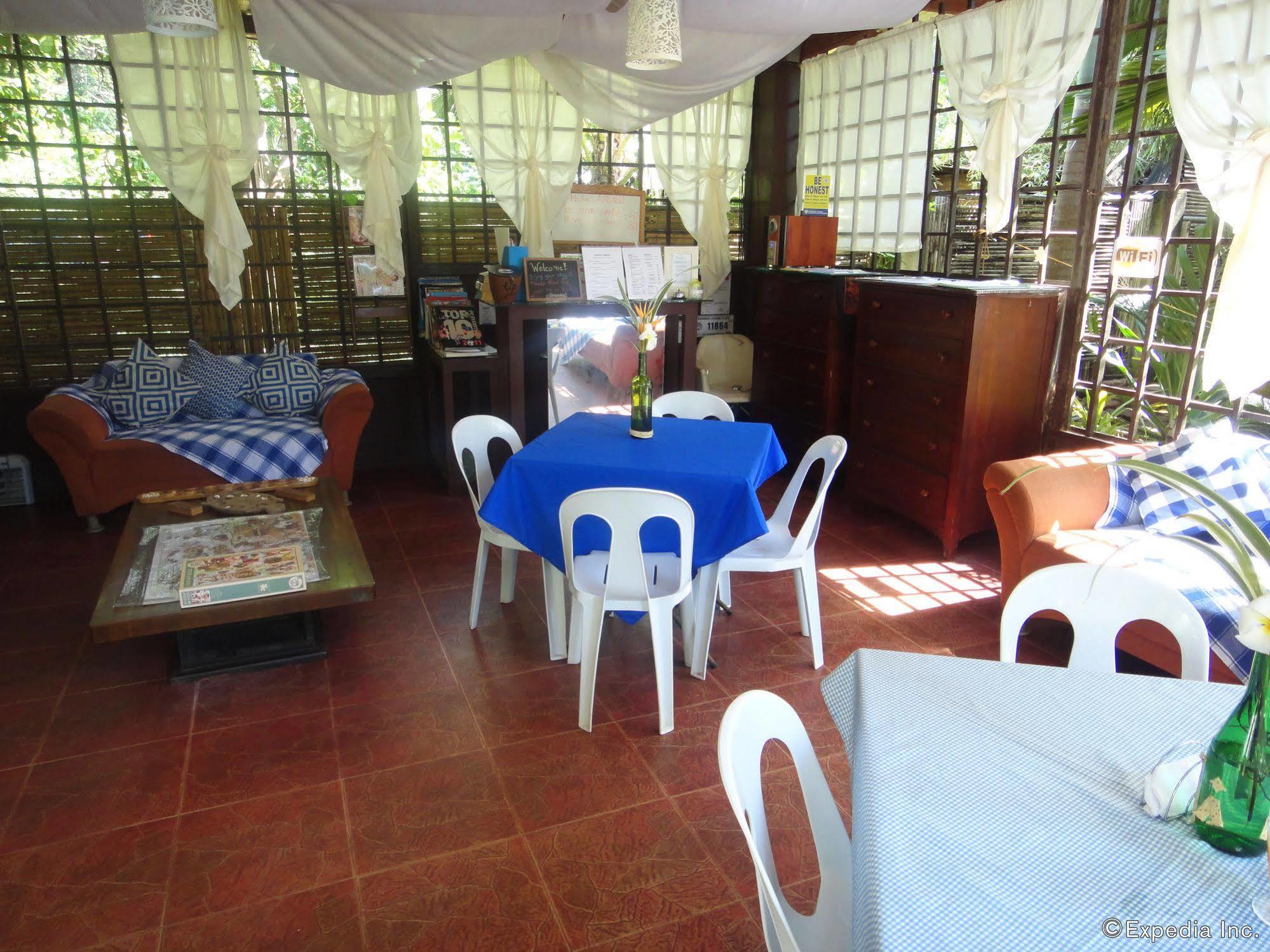 By The Bay, Jacana Bed & Breakfast Puerto Princesa Ngoại thất bức ảnh